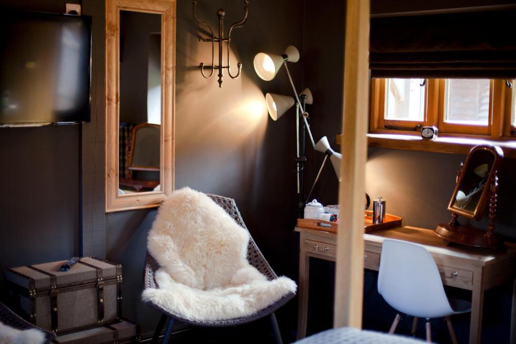 The White Horse Hotel Chilgrove Bilik gambar